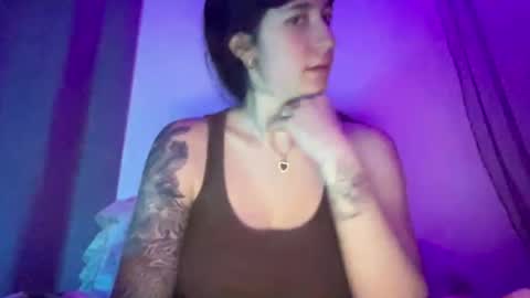 darcylove_ online show from June 2026 05:46:02 AM