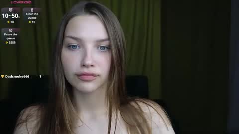 Snapshot of dariaangels chatting on April 2026 06:05:02 PM dariaangels online show from April 2026 06:05:02 PM
