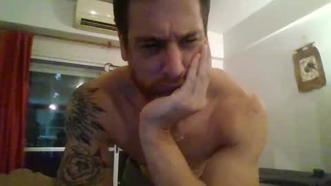 Snapshot of dariensur chatting on January 2025 01:39:02 AM Darien online show from January 2025 01:39:02 AM