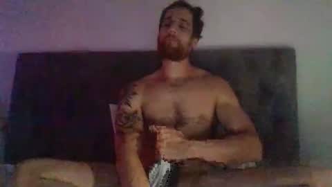 Snapshot of dariensur chatting on February 2025 03:06:02 AM Darien online show from February 2025 03:06:02 AM