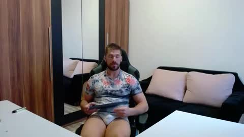 Snapshot of darius_94 chatting on September 2025 05:35:02 AM darius_94 online show from September 2025 05:35:02 AM