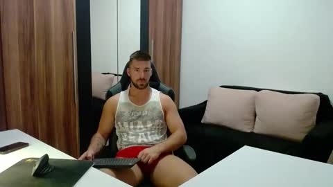 Snapshot of darius_94 chatting on October 2025 04:00:02 AM darius_94 online show from October 2025 04:00:02 AM