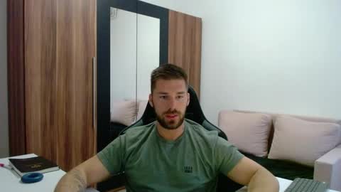 Snapshot of darius_94 chatting on May 2026 04:40:01 AM darius_94 online show from May 2026 04:40:01 AM