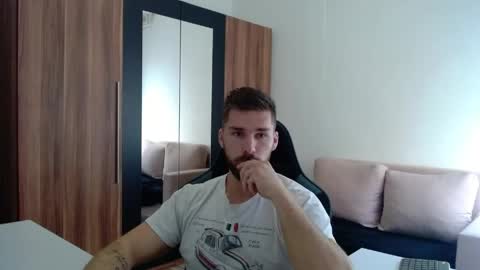 Snapshot of darius_94 chatting on May 2026 07:27:01 AM darius_94 online show from May 2026 07:27:01 AM