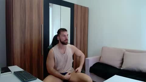 Snapshot of darius_94 chatting on June 2026 07:11:02 AM darius_94 online show from June 2026 07:11:02 AM