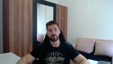 Snapshot of darius_94 chatting on June 2026 08:26:01 AM darius_94 online show from June 2026 08:26:01 AM