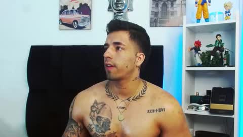 Darius Phoenix  online show from December 2024 02:42:01 PM