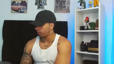 Darius Phoenix  online show from January 2025 12:18:01 AM