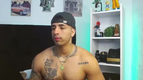 Darius Phoenix  online show from January 2025 09:23:01 AM