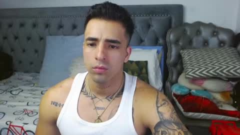 Darius Phoenix  online show from February 2025 07:42:02 AM