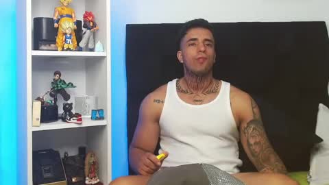 Darius Phoenix  online show from March 2025 06:57:02 AM