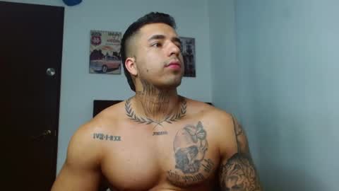 Darius Phoenix  online show from October 2025 10:28:02 PM