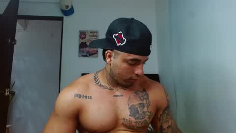 Darius Phoenix  online show from October 2025 07:22:02 PM