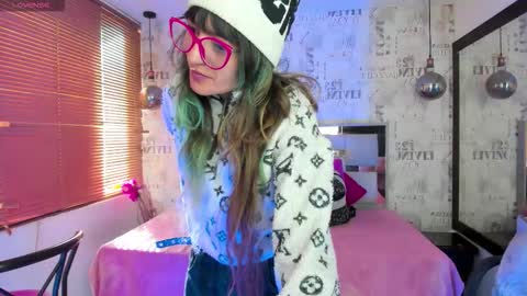 dark_dominika online show from February 2026 12:49:01 PM