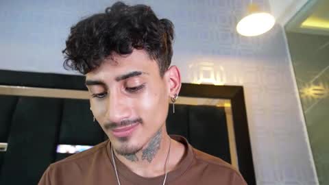 Sr. Eros online show from March 2026 07:39:01 PM