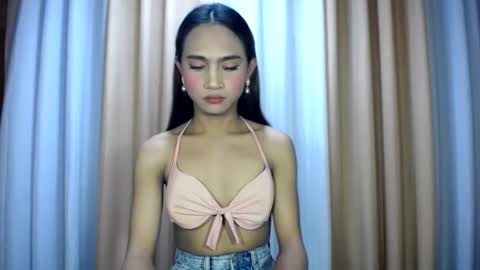 Snapshot of dark_hurohuro19 chatting on May 2026 02:07:02 AM LIANNA online show from May 2026 02:07:02 AM