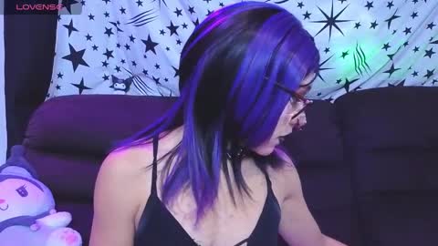 Snapshot of dark_nina__ chatting on April 2026 03:20:01 AM dark_nina__ online show from April 2026 03:20:01 AM