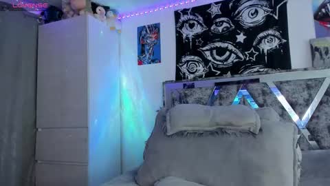 Blake online show from December 2025 12:37:02 AM