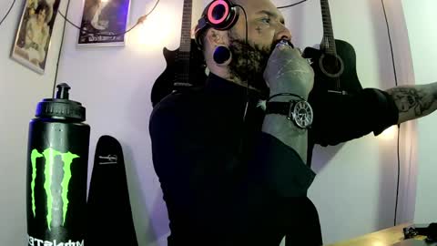 Snapshot of darkclothes chatting on December 2024 11:41:02 PM darkclothes online show from December 2024 11:41:02 PM