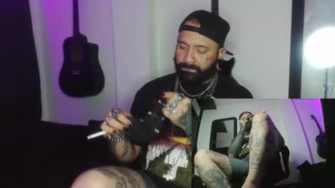 Snapshot of darkclothes chatting on December 2024 12:52:01 AM darkclothes online show from December 2024 12:52:01 AM