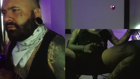 Snapshot of darkclothes chatting on December 2024 05:44:02 PM darkclothes online show from December 2024 05:44:02 PM