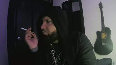 Snapshot of darkclothes chatting on January 2025 07:28:01 AM darkclothes online show from January 2025 07:28:01 AM