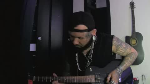 Snapshot of darkclothes chatting on January 2025 03:50:01 PM darkclothes online show from January 2025 03:50:01 PM