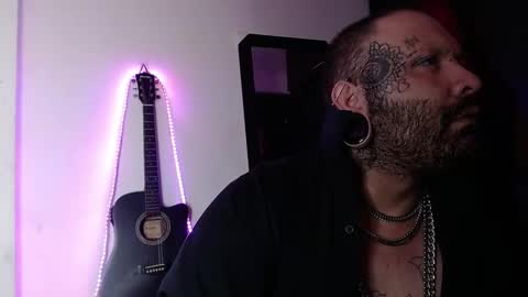 Snapshot of darkclothes chatting on February 2025 08:32:02 AM darkclothes online show from February 2025 08:32:02 AM