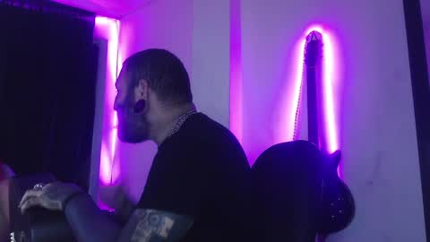 Snapshot of darkclothes chatting on February 2025 08:04:01 AM darkclothes online show from February 2025 08:04:01 AM