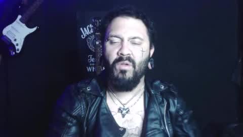 Snapshot of darkclothes chatting on September 2025 07:42:01 AM darkclothes online show from September 2025 07:42:01 AM