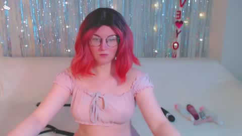 Kelly online show from February 2025 05:18:02 AM