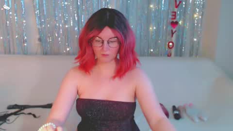 Kelly online show from February 2025 11:47:02 AM