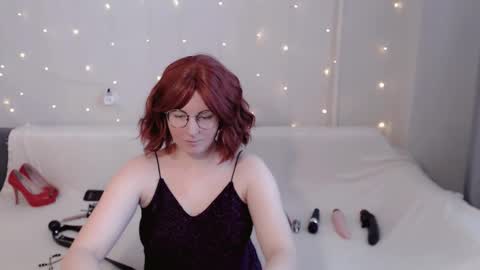 Kelly online show from March 2026 08:08:01 AM