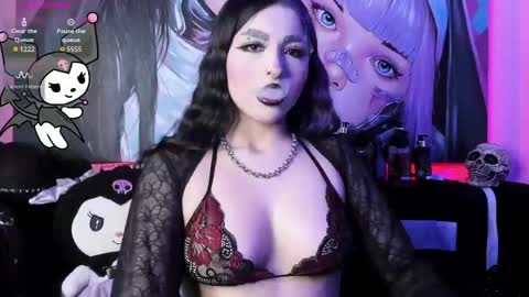 Snapshot of darki_shine_ chatting on November 2025 01:32:01 PM cleitlin vinson online show from November 2025 01:32:01 PM