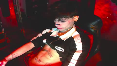   online show from November 2025 08:15:01 AM