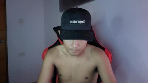 darknigthx online show from April 2026 02:11:01 AM