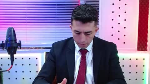 DARKO0717 online show from April 2026 11:50:02 AM