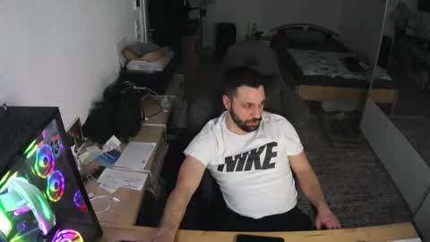 darkschneider_ online show from February 2026 11:45:01 PM