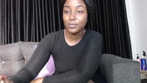 Snapshot of darktanqueen chatting on May 2026 02:50:01 AM darktanqueen online show from May 2026 02:50:01 AM