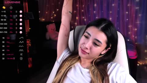 Belle online show from December 2024 07:44:02 AM