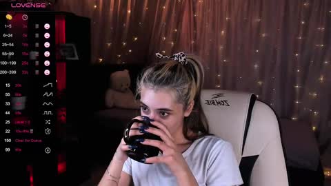 Belle online show from February 2025 08:17:01 AM