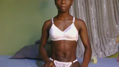 darling_dee online show from December 2025 11:28:02 AM