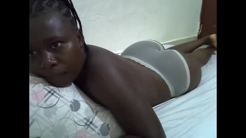 darling_ella online show from February 2026 05:14:01 AM