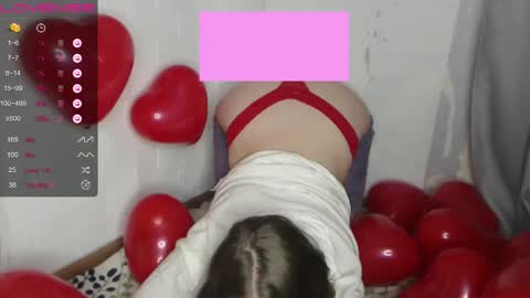 Snapshot of darling_tony18 chatting on June 2026 06:01:01 PM darling_tony18 online show from June 2026 06:01:01 PM
