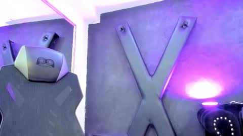 Darling online show from February 2026 12:36:01 PM