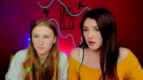 Snapshot of darly_honey chatting on April 2026 11:22:02 AM darly honey online show from April 2026 11:22:02 AM