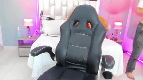 darlyn_tenderhot__ online show from October 2025 06:58:02 AM