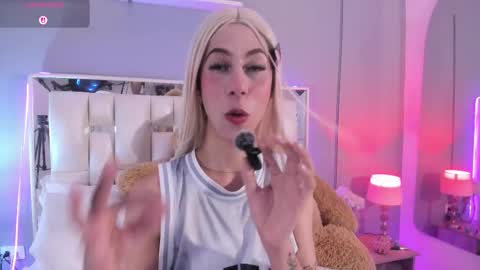 darlyn_tenderhot__ online show from November 2025 09:19:02 PM