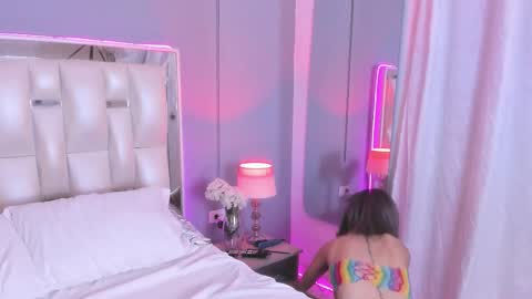 darlyn_tenderhot__ online show from December 2025 01:11:01 AM