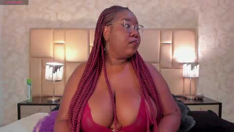 Snapshot of darnellqueen chatting on January 2025 04:12:01 AM Darnell Queen online show from January 2025 04:12:01 AM